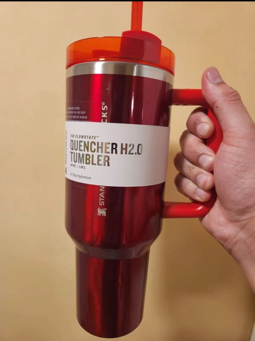 Stanley x Starbucks Quencher H2.0 Tumbler 40oz — Red